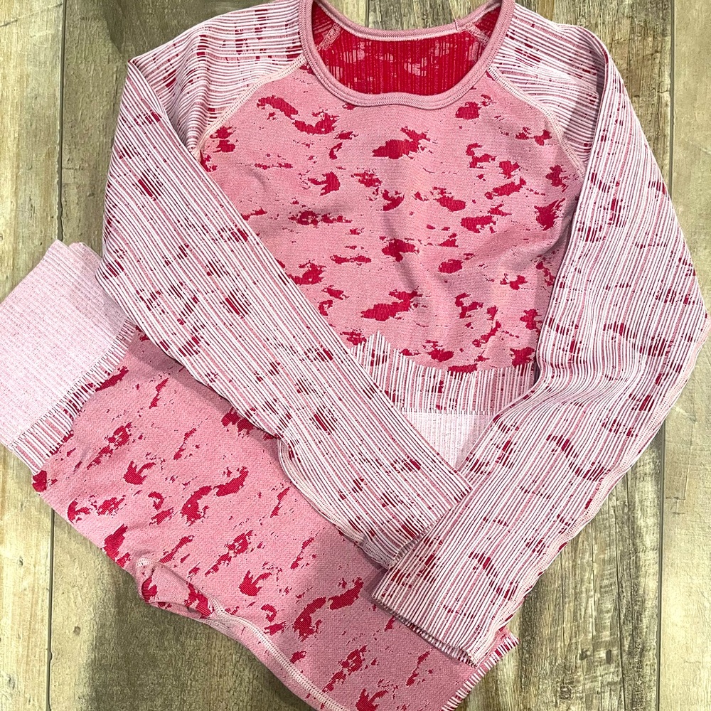 Size small, workout set, NWT!